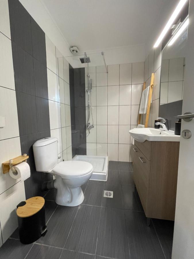 Vasiliki Apartments นาฟปาคตอส ภายนอก รูปภาพ
