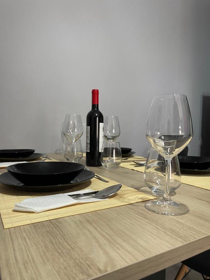 Vasiliki Apartments นาฟปาคตอส ภายนอก รูปภาพ