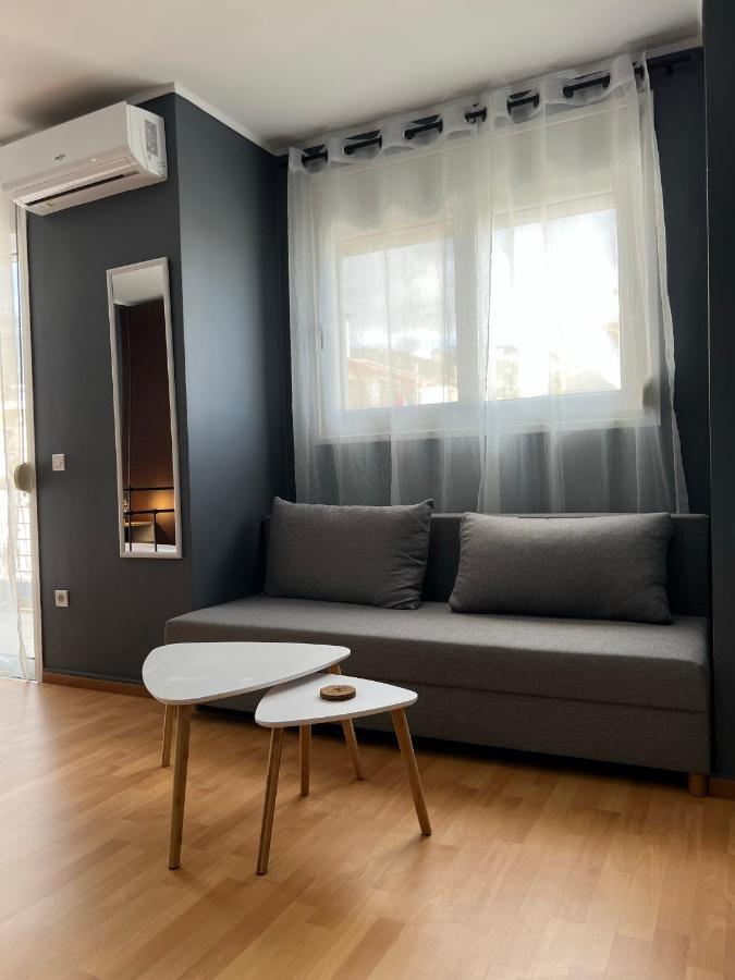 Vasiliki Apartments นาฟปาคตอส ภายนอก รูปภาพ