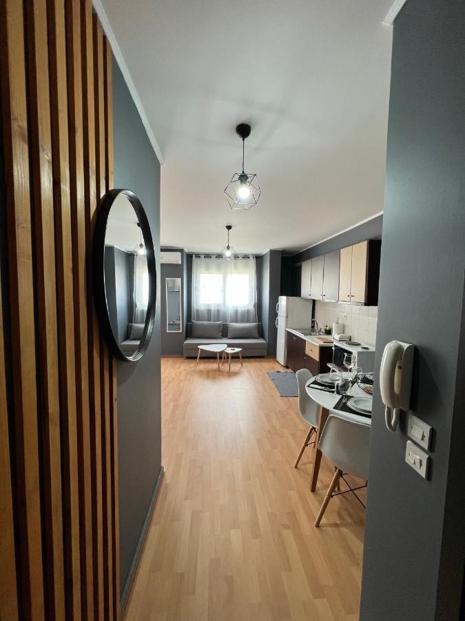 Vasiliki Apartments นาฟปาคตอส ภายนอก รูปภาพ